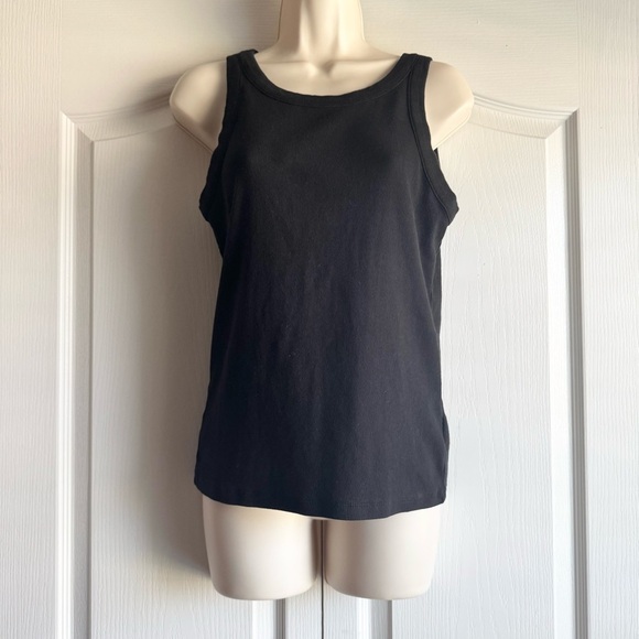 Free Assembly Women’s Cut Away Tank Top - Picture 2 of 7